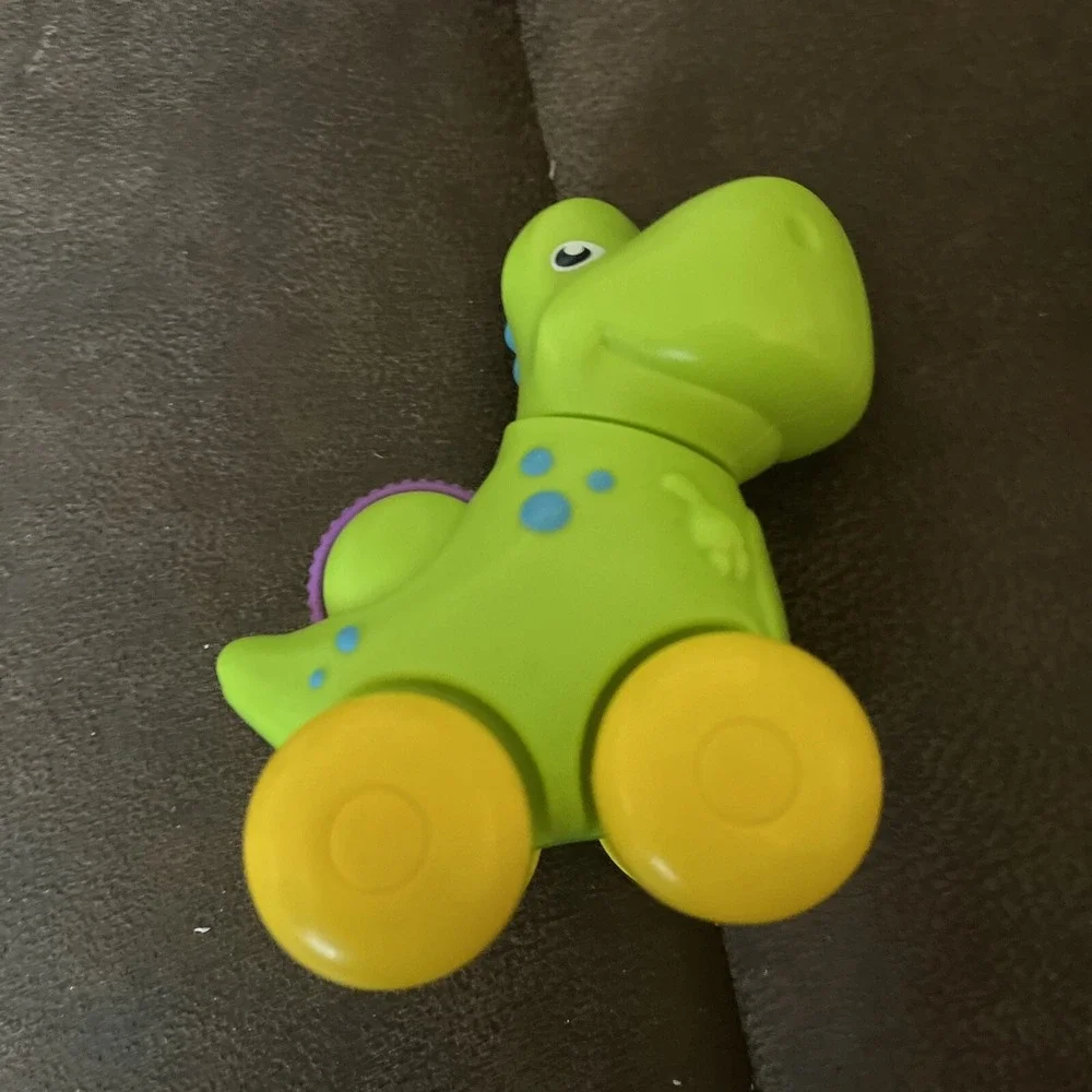 Fisher Price Green Dinosaur Rolling Clicker Pal Toy Amazing Animals Sensory 2017